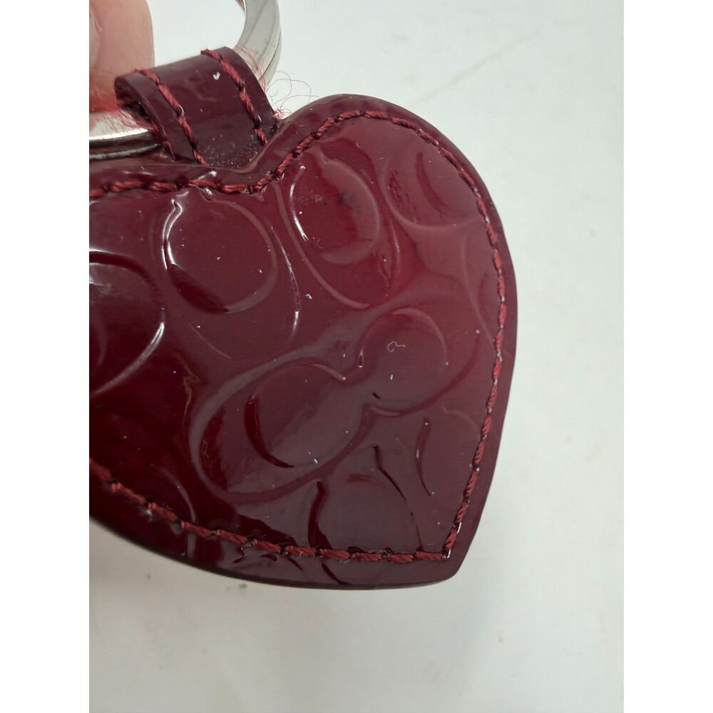 2009 Coach Keychain Patent Leather Red heart signature pattern Y2K era - Picture 3 of 5